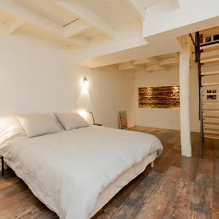 L'aubuisson - Climatise Avec Terrasse Privee *